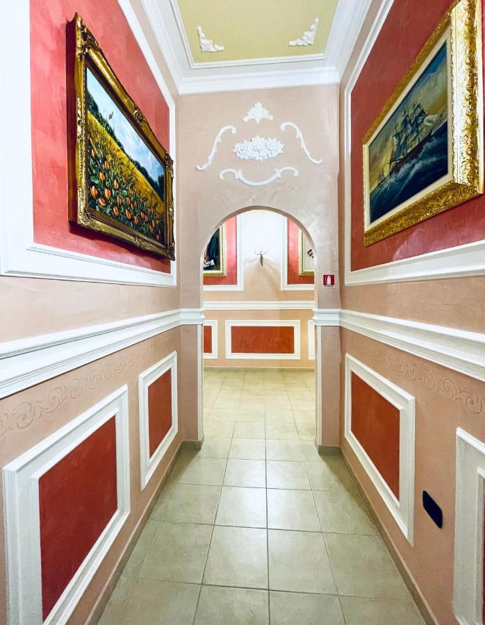 Hotel Salento Gold Beach マリーナ・ディ・ペスコルーゼ エクステリア 写真