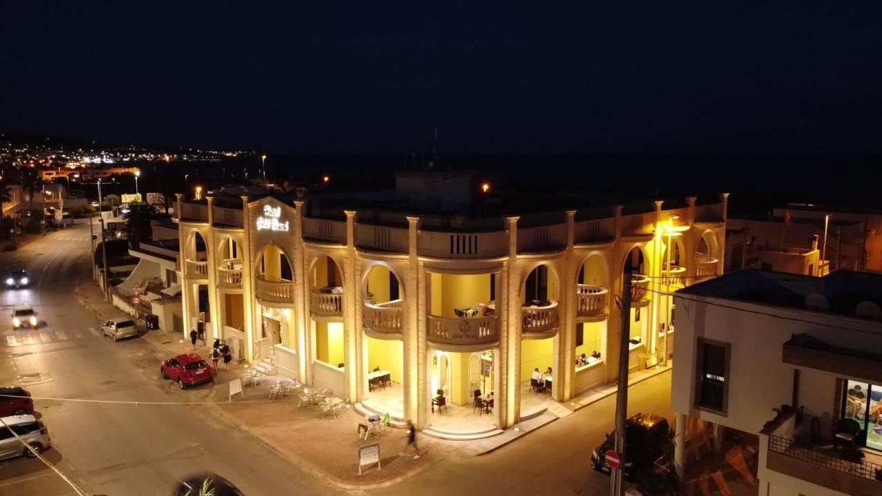 Hotel Salento Gold Beach マリーナ・ディ・ペスコルーゼ エクステリア 写真